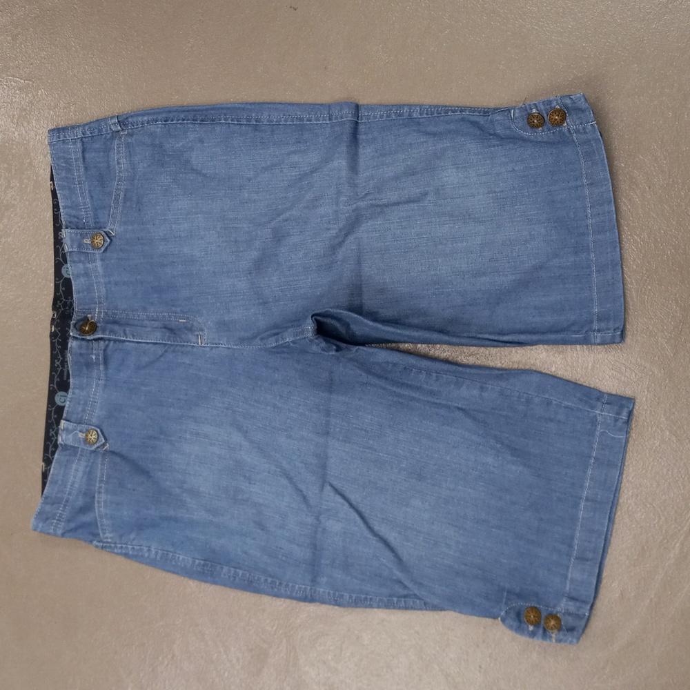 cj banks Comfort Waist Blue Jean Pedal Pushers
